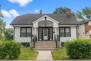 14601 Des Plaines Street, Harvey, IL 60426