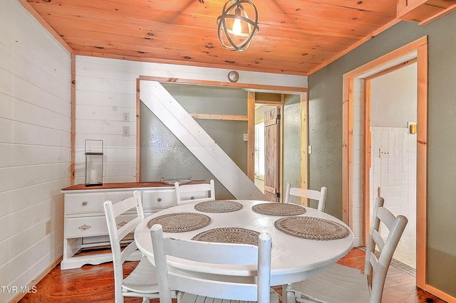 16765 Bristol Highway, Bristol, VA 24202