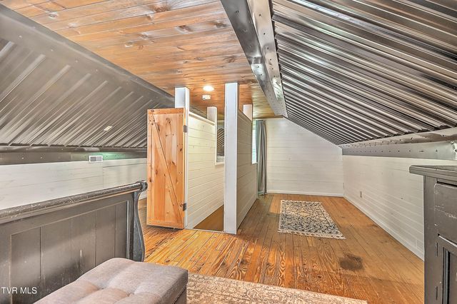 16765 Bristol Highway, Bristol, VA 24202