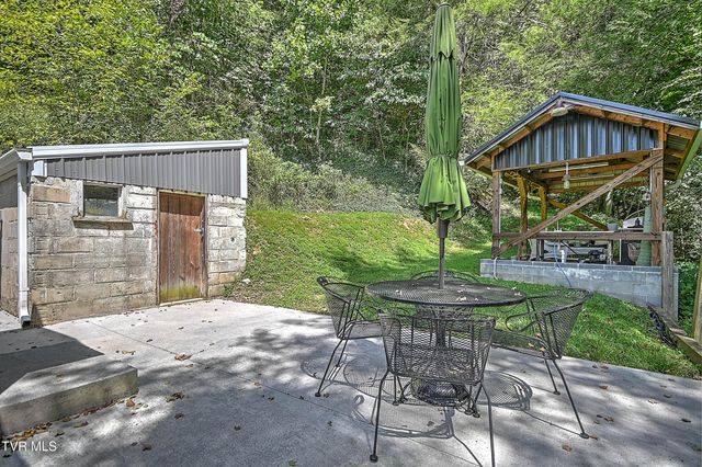 16765 Bristol Highway, Bristol, VA 24202