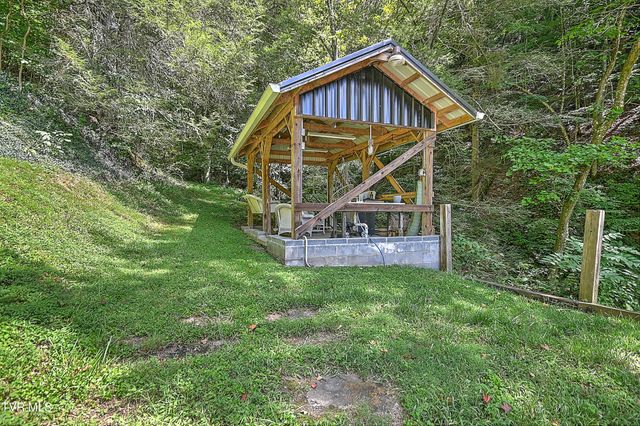 16765 Bristol Highway, Bristol, VA 24202