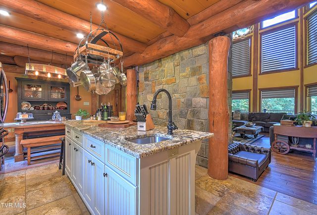 16765 Bristol Highway, Bristol, VA 24202