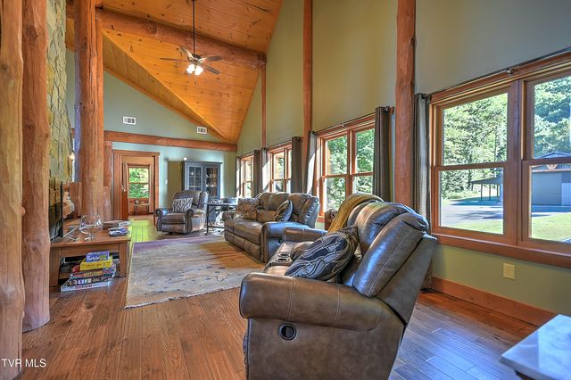 16765 Bristol Highway, Bristol, VA 24202