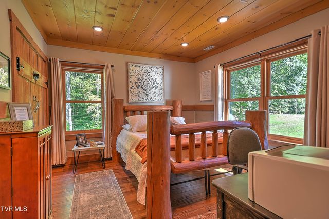 16765 Bristol Highway, Bristol, VA 24202