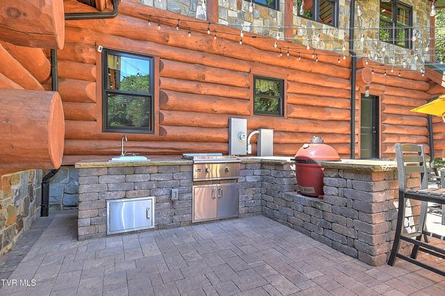 16765 Bristol Highway, Bristol, VA 24202