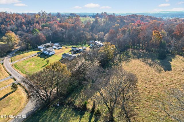 1637 Sheets Hollow Rd, Greenback, TN 37742