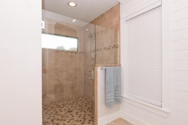 2411 NE Pinecrest Lakes Boulevard, Jensen Beach, FL 34957