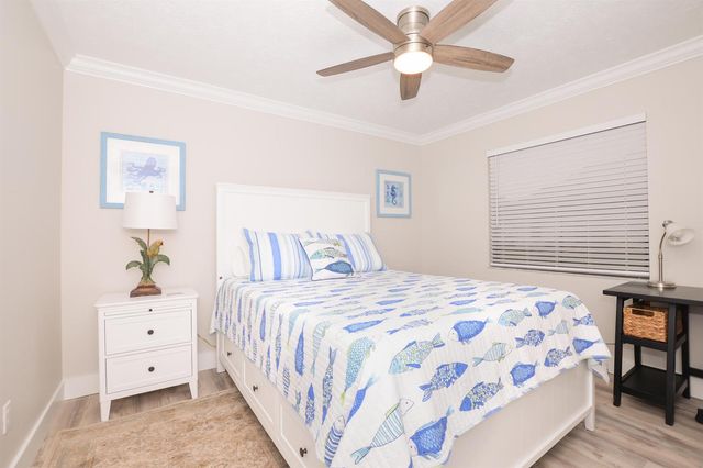 2411 NE Pinecrest Lakes Boulevard, Jensen Beach, FL 34957