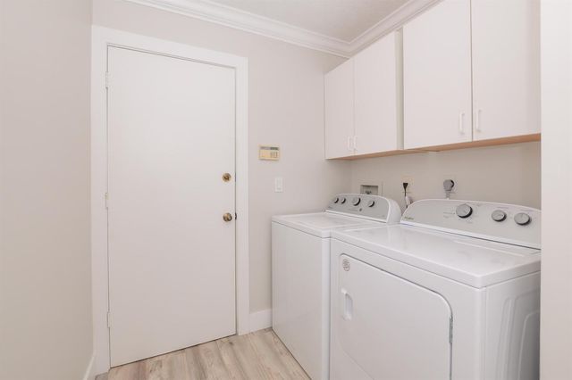 2411 NE Pinecrest Lakes Boulevard, Jensen Beach, FL 34957