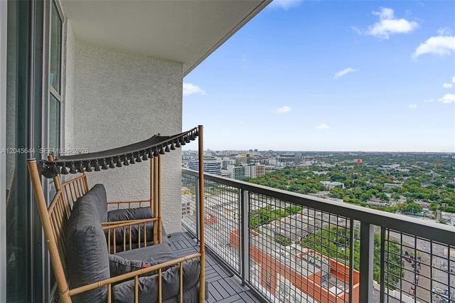 3301 NE 1st Ave H2405, Miami, FL 33137