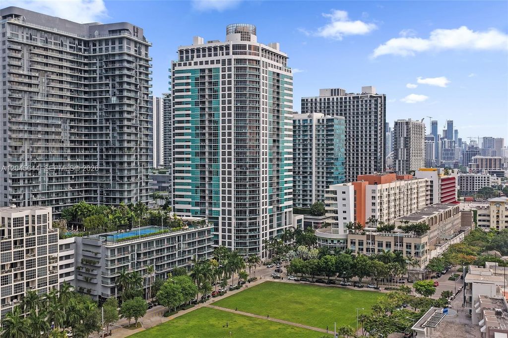 3301 NE 1st Ave H2405, Miami, FL 33137
