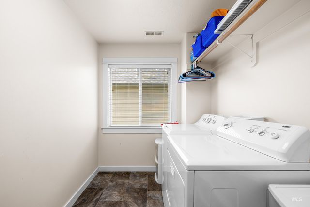 16 N Caracaras Way, Eagle, ID 83616