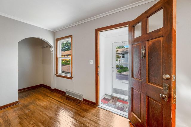 1365 Oak Beach Drive, Fairmont, MN 56031