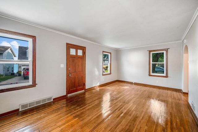 1365 Oak Beach Drive, Fairmont, MN 56031