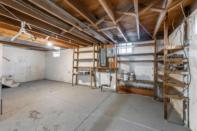 1365 Oak Beach Drive, Fairmont, MN 56031