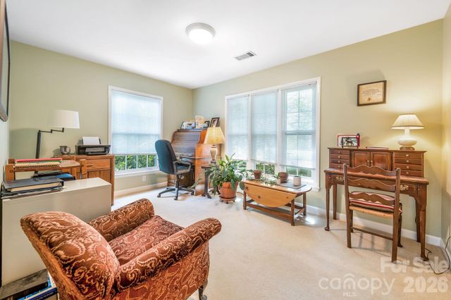 1 Pheasant Ridge Drive, Asheville, NC 28804