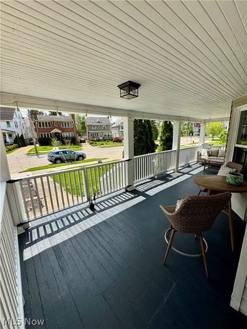 18810 Sloane Avenue, Lakewood, OH 44107