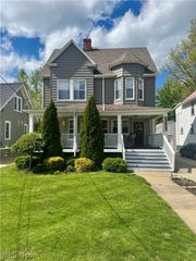 18810 Sloane Avenue, Lakewood, OH 44107