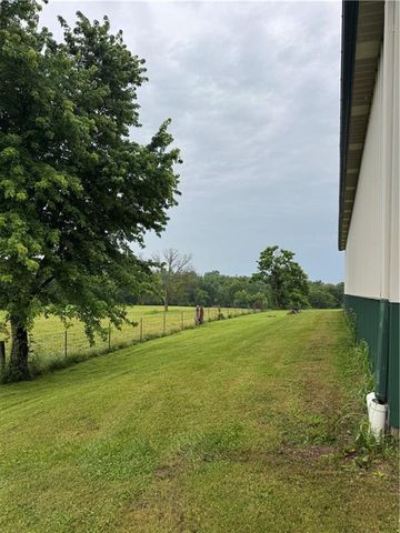 16985 SMITH Road, Smithville, MO 64089