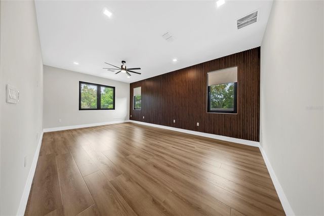 1937 E MARKS STREET, Orlando, FL 32803