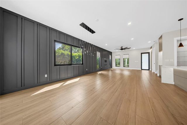 1937 E MARKS STREET, Orlando, FL 32803