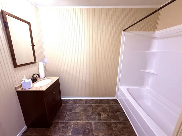175 County Road Nw 1010, Mount Vernon, TX 75457