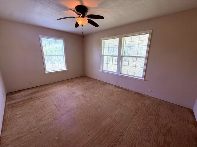 175 County Road Nw 1010, Mount Vernon, TX 75457