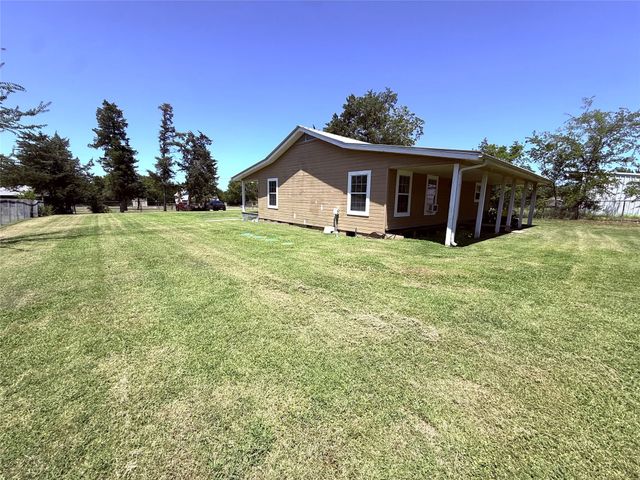 175 County Road Nw 1010, Mount Vernon, TX 75457