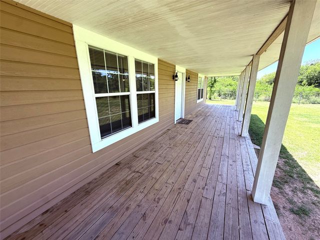 175 County Road Nw 1010, Mount Vernon, TX 75457