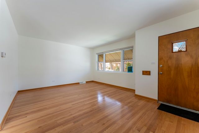 2619 Home Avenue, Berwyn, IL 60402