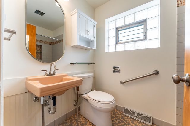 2619 Home Avenue, Berwyn, IL 60402