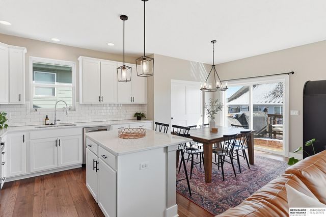 12111 S 209th Street, Gretna, NE 68028