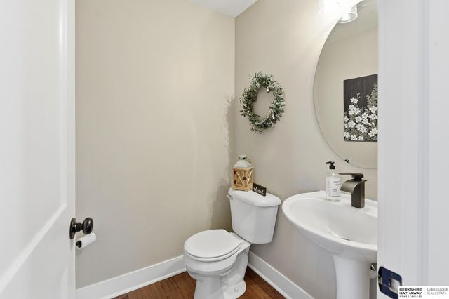 12111 S 209th Street, Gretna, NE 68028