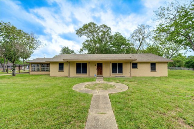 1745 Stone Road, Pearland, TX 77581