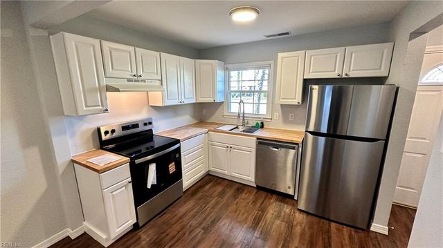 2203 Sedgewick DR, Virginia Beach, VA 23454