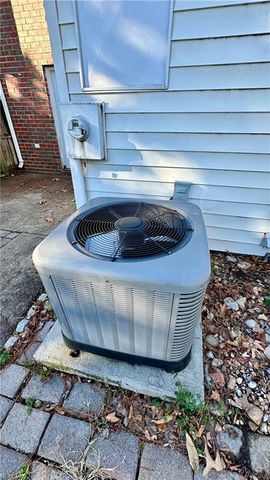 2203 Sedgewick DR, Virginia Beach, VA 23454