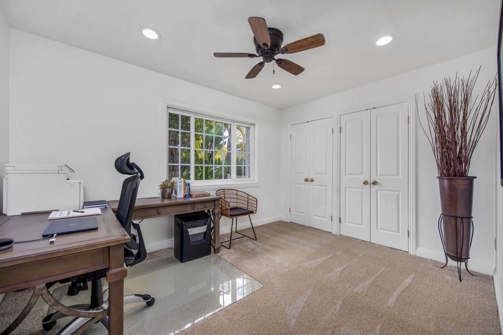 Image 27 of property listing at 17816 Frondoso Drive, San Diego, CA 92128