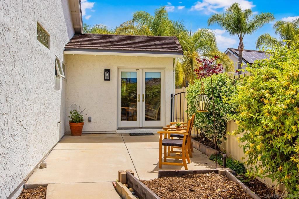 Image 36 of property listing at 17816 Frondoso Drive, San Diego, CA 92128