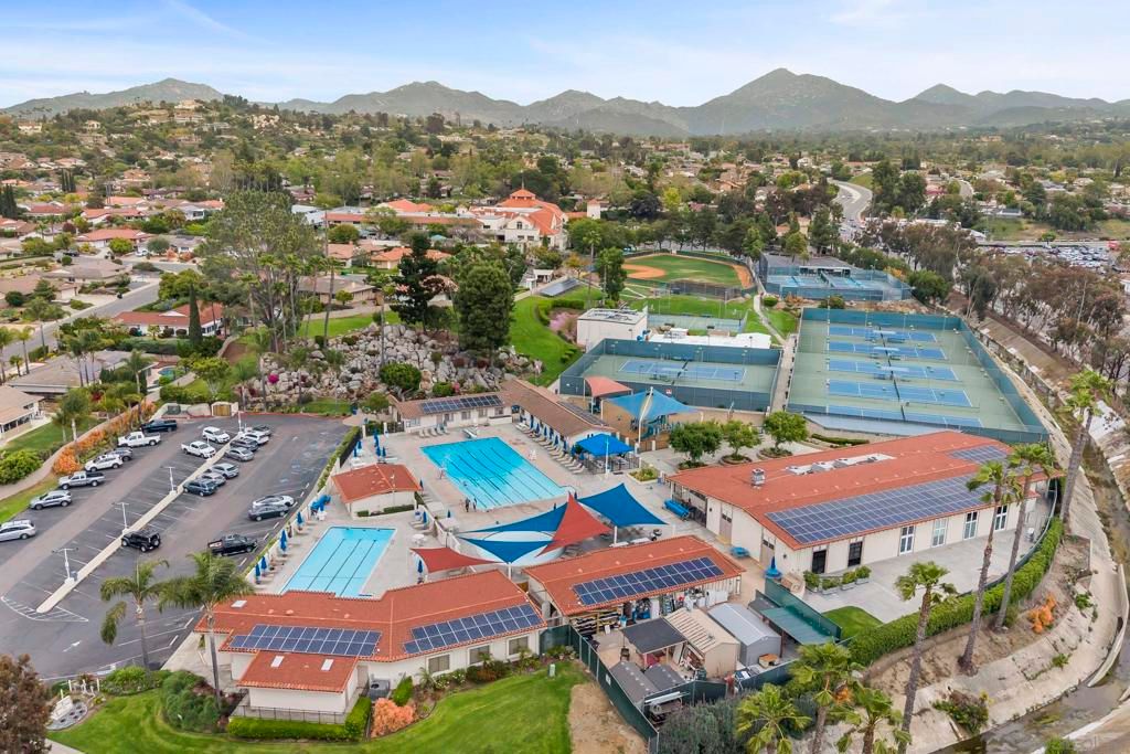 Image 53 of property listing at 17816 Frondoso Drive, San Diego, CA 92128