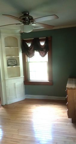14 Sibley St, Grafton, MA 01519