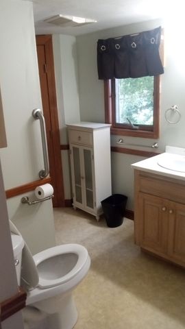 14 Sibley St, Grafton, MA 01519