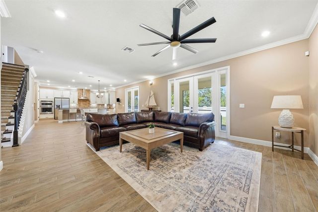 8210 LUDINGTON CIRCLE, Orlando, FL 32836