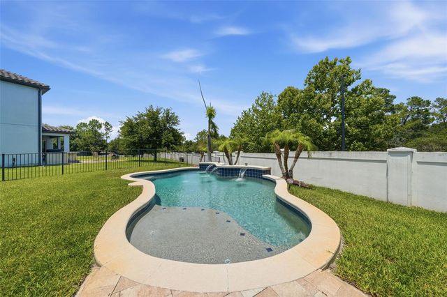 8210 LUDINGTON CIRCLE, Orlando, FL 32836