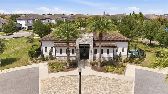 8210 LUDINGTON CIRCLE, Orlando, FL 32836