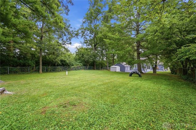 2775 S Limestone Street, Springfield Twp, OH 45505
