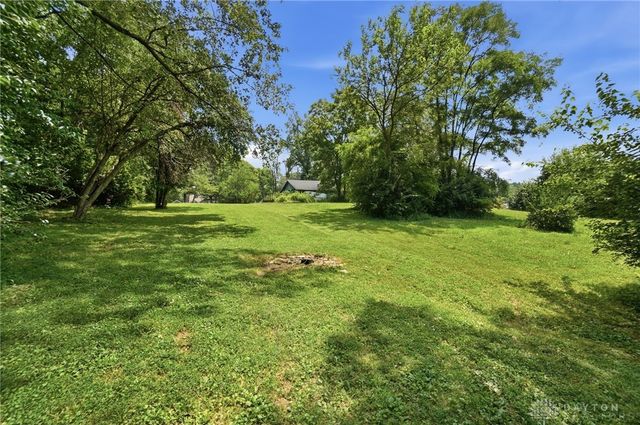 2775 S Limestone Street, Springfield Twp, OH 45505