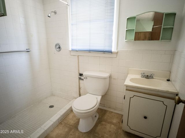 1047 E 10TH Street, Douglas, AZ 85607