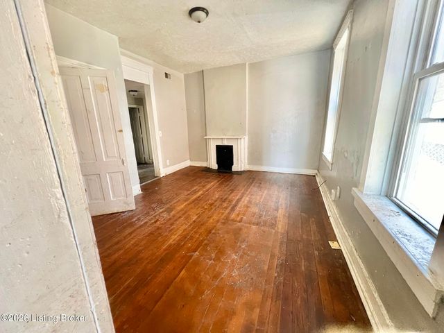 1925 W Main St, Louisville, KY 40203