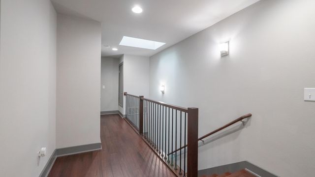 2009 Uphill LN B, Austin, TX 78741