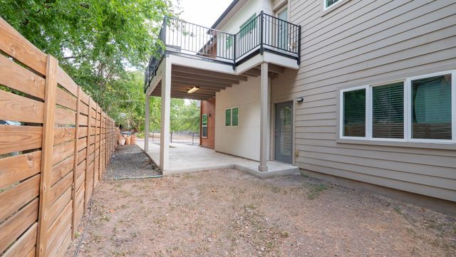 2009 Uphill LN B, Austin, TX 78741
